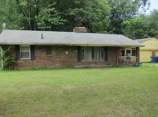 432 Abbe Rd, Sheffield Lake, OH 44054