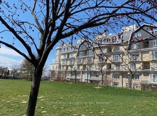 36 Stadium Rd #539, Toronto, ON M5V 3P4