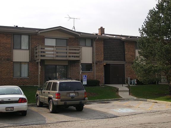 Rear of 464 Raintree Dr.