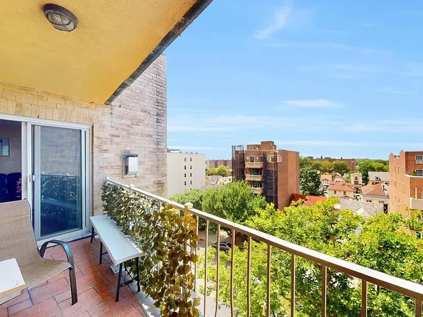 2421 Ocean Avenue image 15 of 16