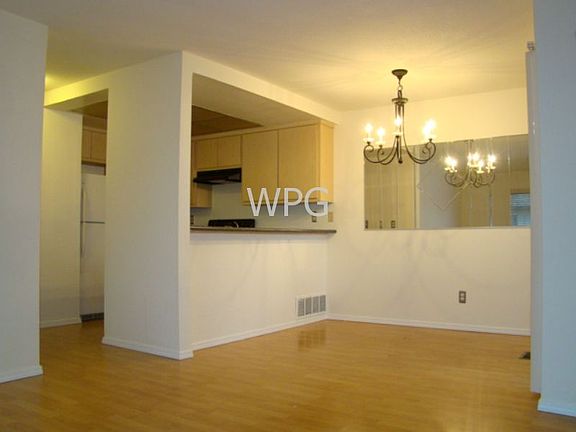 5th image of 473 Sieber Ct