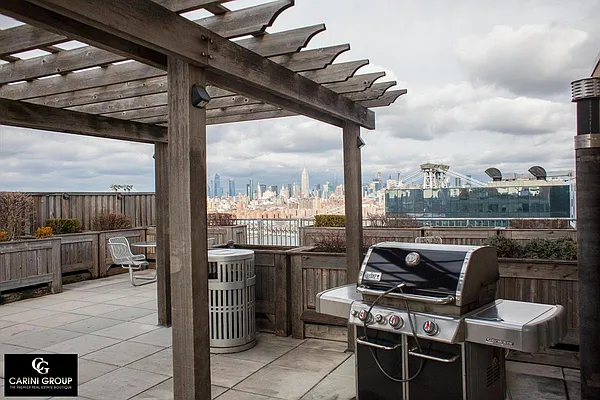Rented by Carini Group | media 12