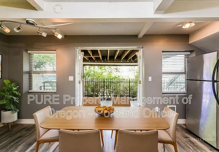 22 S Meade St #BASEMENT — Photo 2