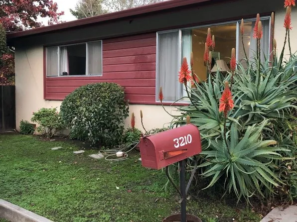 3210 Winkle Ave, Santa Cruz, CA 95065
