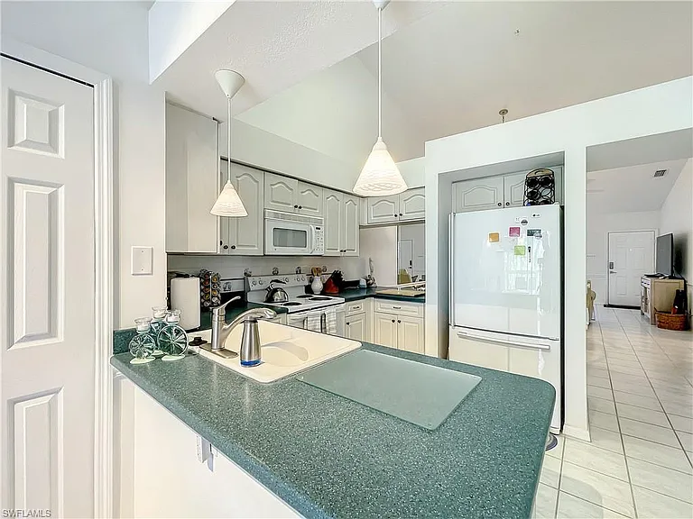 470 Bermuda Cove Way #2-303 — Photo 28