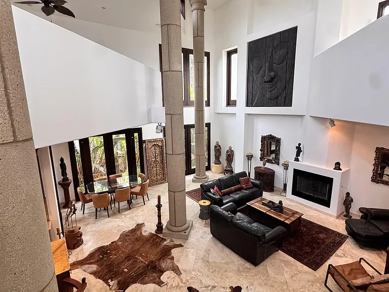 633 Fern Gln — Photo 9