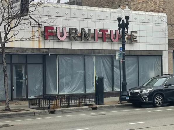 1952 W Lawrence Ave, Chicago, IL 60640