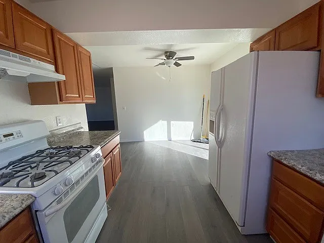 1460 Tonto Dr — Photo 14