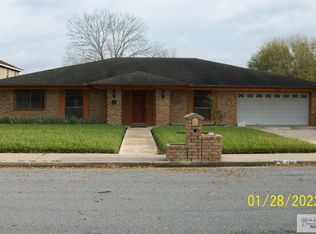 624 Waterside Dr, Brownsville, TX 78521