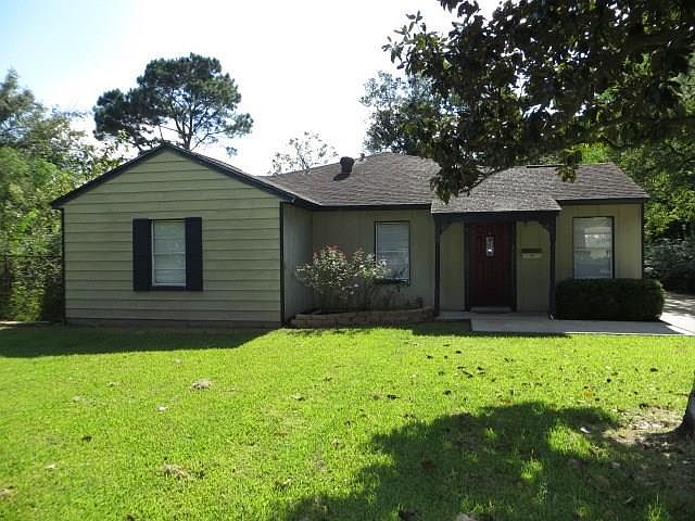 1st image of 519 22nd St