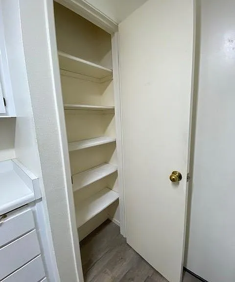 1712 Washington St #12 — Photo 6