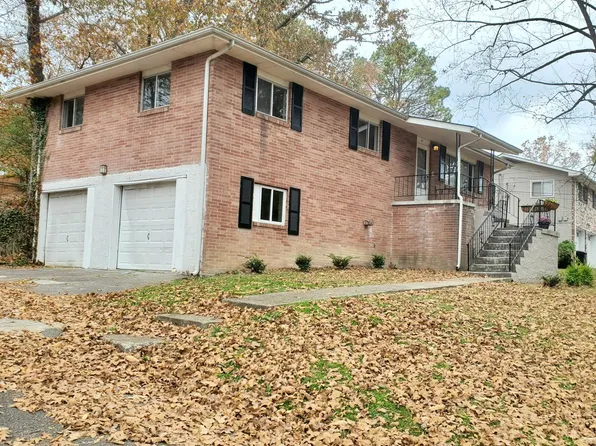53 Newman Dr, Rossville, GA 30741