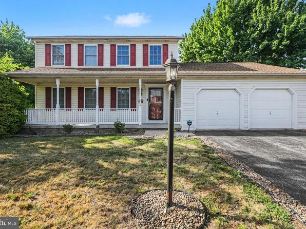 5897 Tyler Dr, Harrisburg, PA 17112