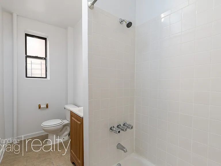 440 Saint Johns Pl #3B — Photo 5