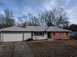 503 S Jefferson St, Raymore, MO 64083