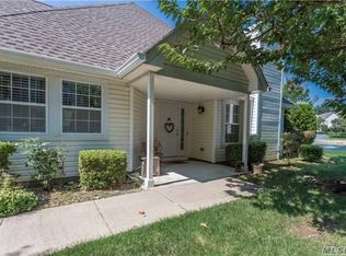 97 Erin Ln, East Setauket, NY 11733
