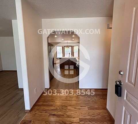 4th image of 2833 SE 145th Ave