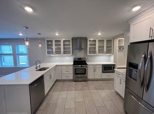 33 Sterling St #1, Somerville, MA 02144