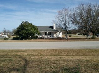 102 Trafalgar Dr, Wrens, GA 30833