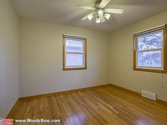 5th image of 2325 S 58th St