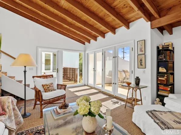 2842 Seabreeze Dr, Malibu, CA 90265
