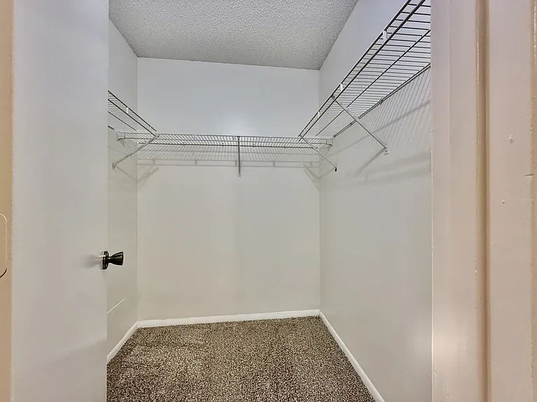 463 E Springtree Way — Photo 20