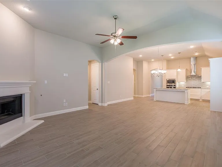 7024 Trailhead St — Photo 20