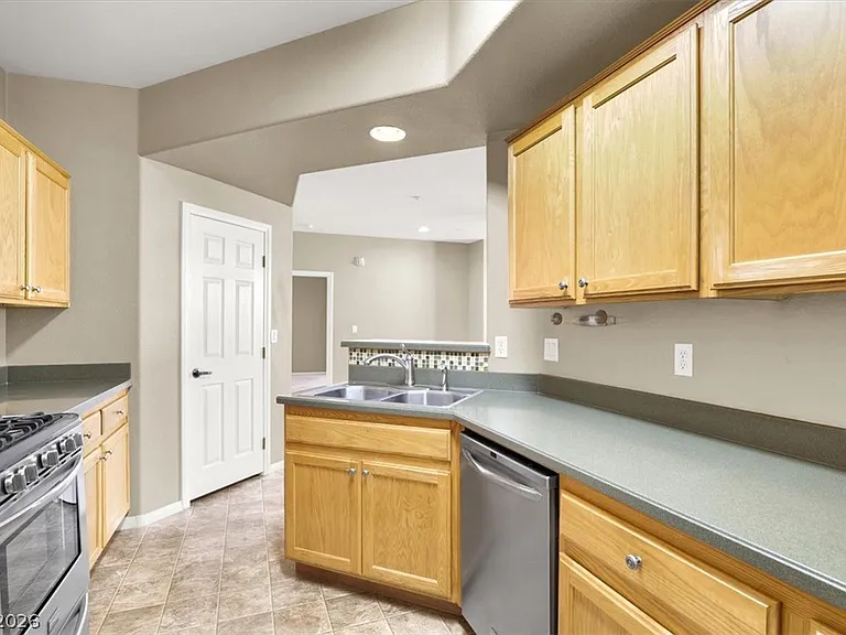 5855 Valley Dr #2159 — Photo 9