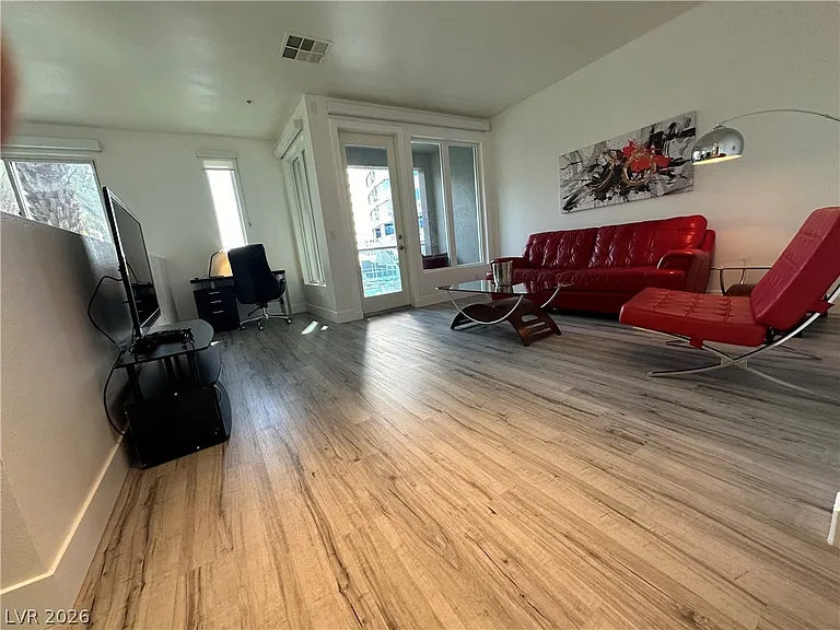 4545 Dean Martin Dr #103 — Photo 20