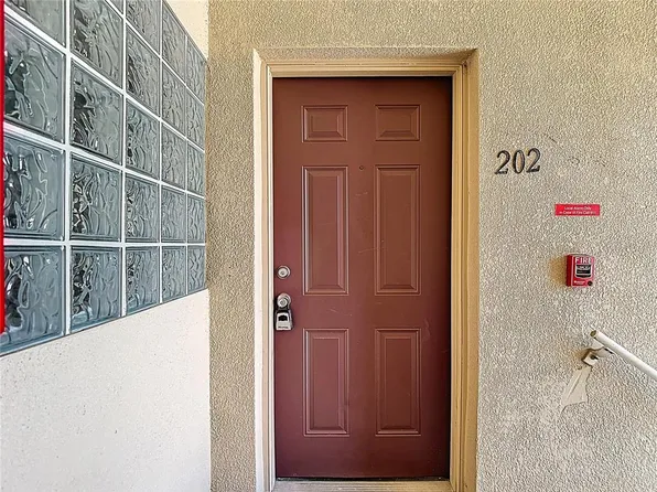 6446 Cypressdale Dr Unit 202, Riverview, FL 33578