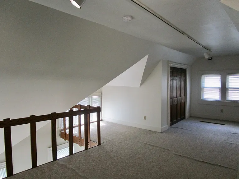 165 Gibbs St #2 — Photo 7