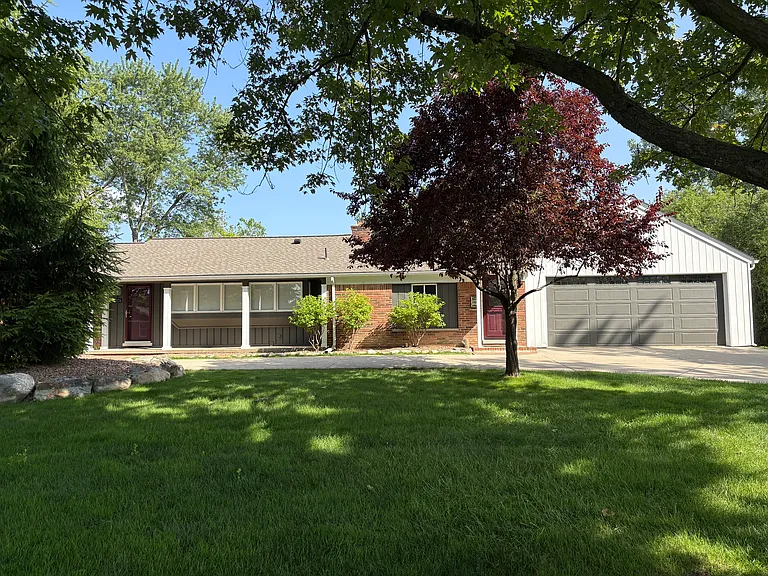 2976 Summervale Ln — Photo 18