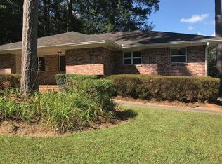 1087 Dove Valley Rd, Decatur, GA 30032