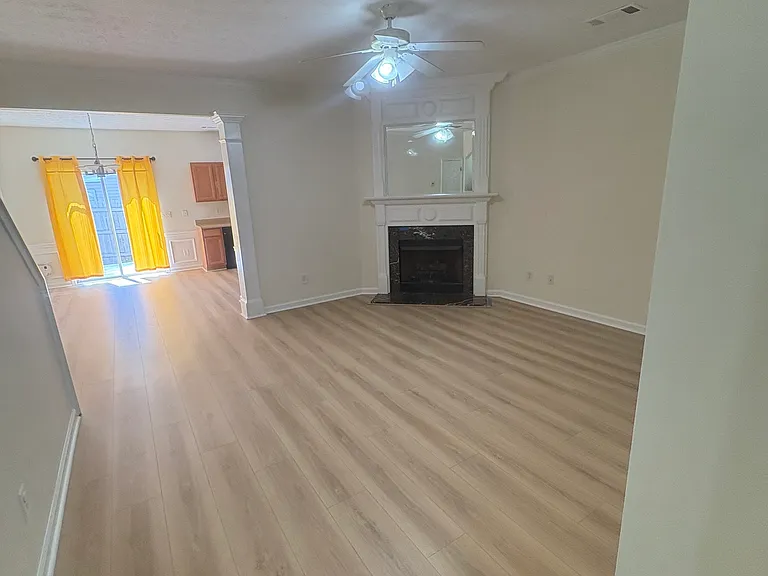 3880 Grovemont Pl — Photo 3