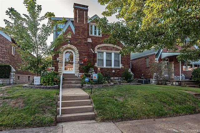 5005 Steffens Ave photo 1