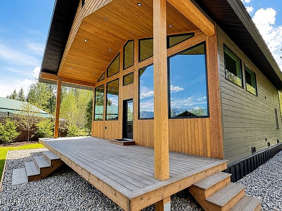 3rd image of 347 Alpine Meadow Loop