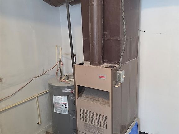 5th image of 306 Spruce St