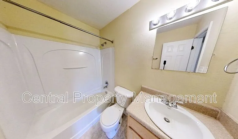 108 Silver Brook Dr — Photo 21
