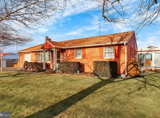 8148 Orchard Rd, Thomasville, PA 17364
