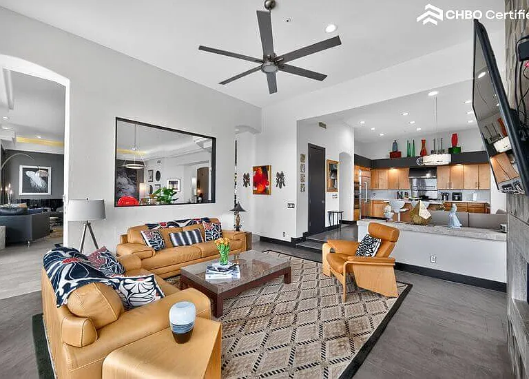 Family room nestled between dining and kitchen
