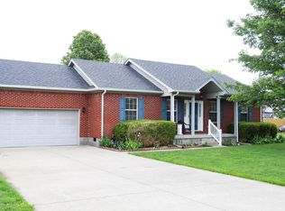 400 Forest Ridge Dr, Mount Washington, KY 40047