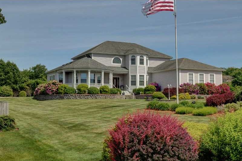 241 Channel Vw, Warwick, RI 02889 Zillow