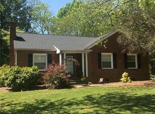 815 Meadow Rd, Statesville, NC 28677