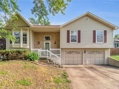 9225 W 47th St, Merriam, KS, 66203