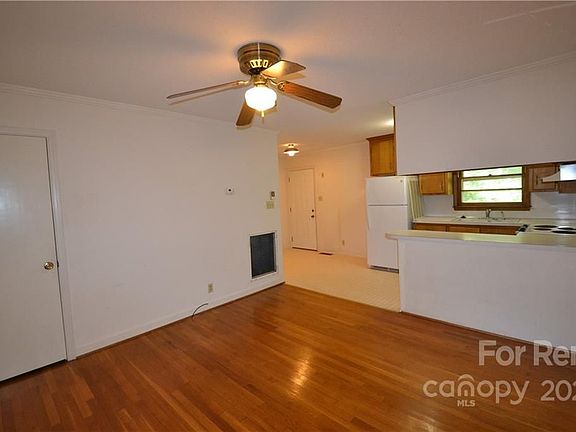4th image of 111 Ferstl Ave