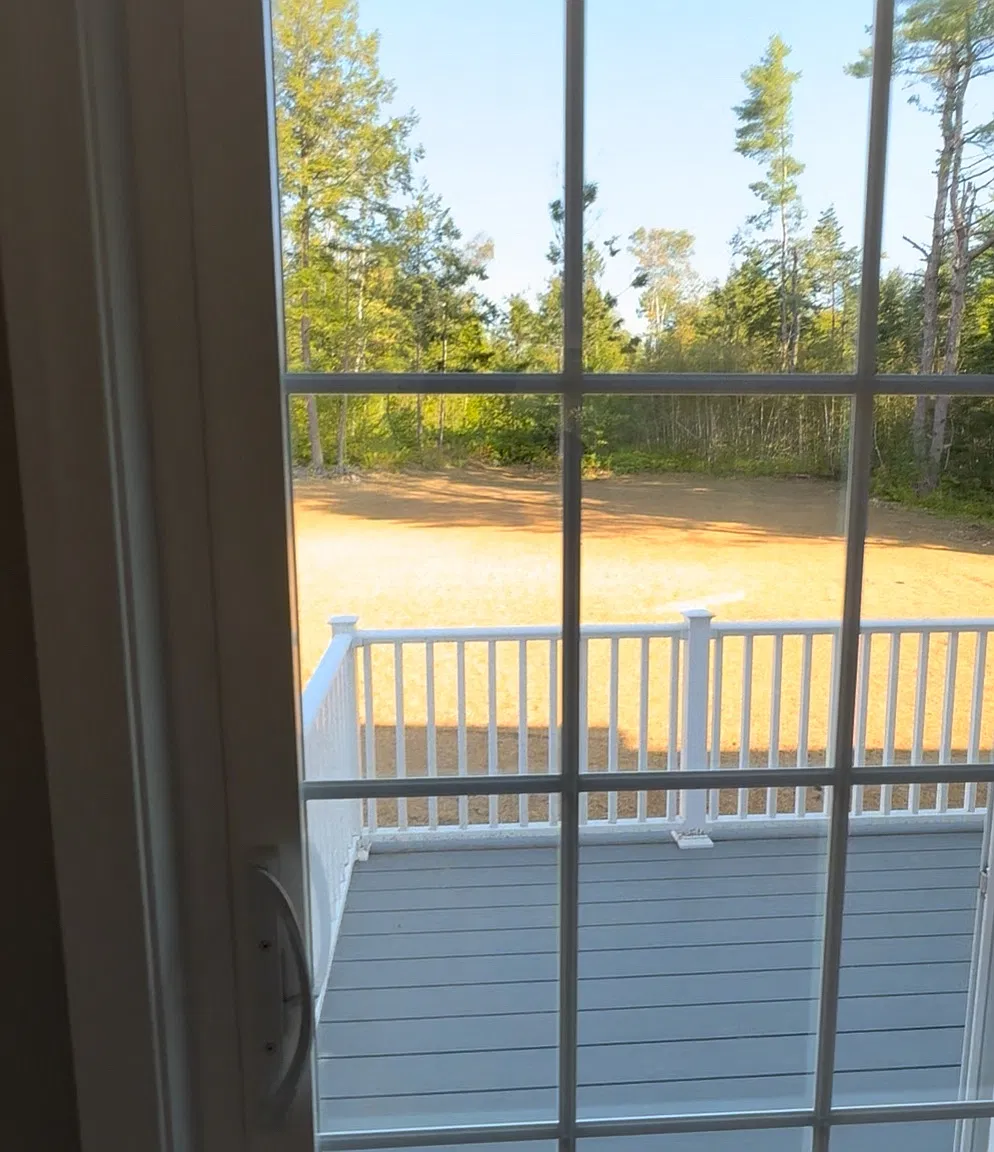 2 bed, 1.5 bath, $1,900 — Photo 2