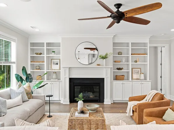 1291 S Barksdale Rd, Mount Pleasant, SC 29464