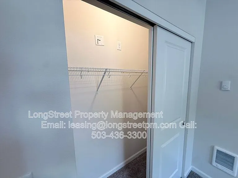 433 Chemawa Rd N #201 — Photo 12