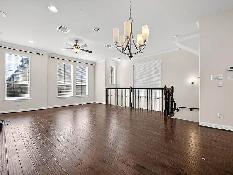2707 Shadybrook Meadow Dr — Photo 6