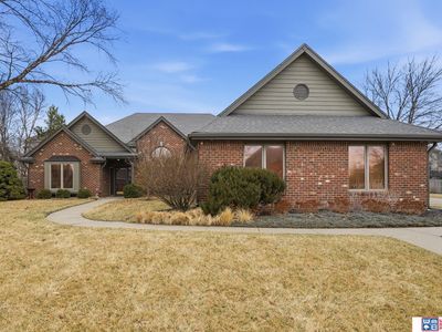 5820 S 77th St, Lincoln, NE, 68516